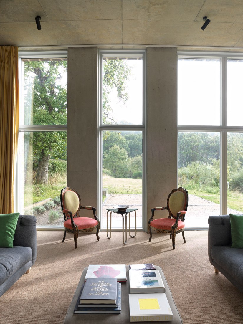 Nithurst Farm by Adam Richards Architects. Photograph by Brotherton Lock