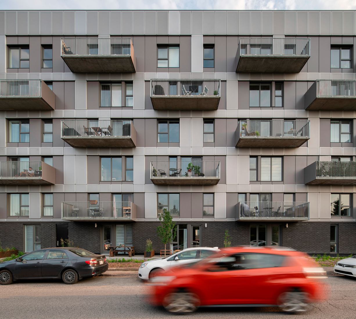 Cité Angus II by Ædifica. Photograph by David Boyer Photographe.