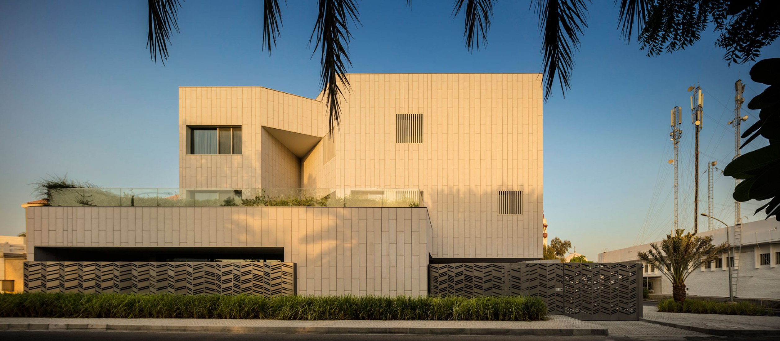 Exterior. Vivienda Nirvana por AGi Architects. Fotografía @ Fernando Guerra