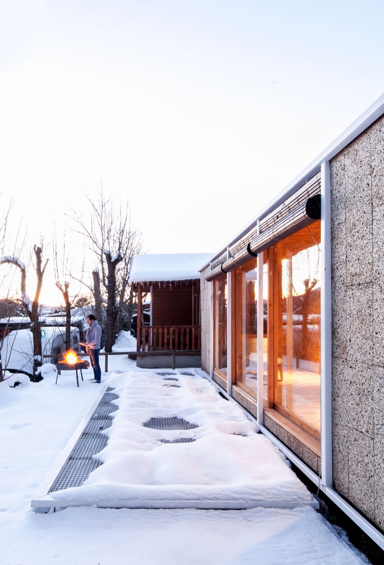 Refugio para fin de semana por Agora Arquitectura. Fotografía por Joan Casals Pañella
