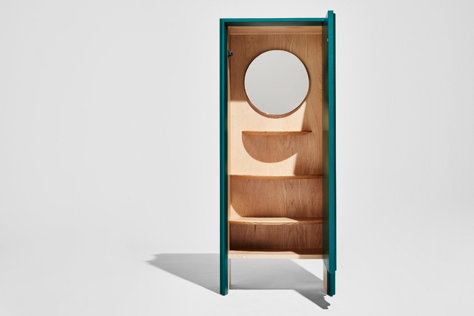 Ra por Martin Thubeck. Discovered por AHEC y Wallpaper*. Fotografía por Winston Chuang.