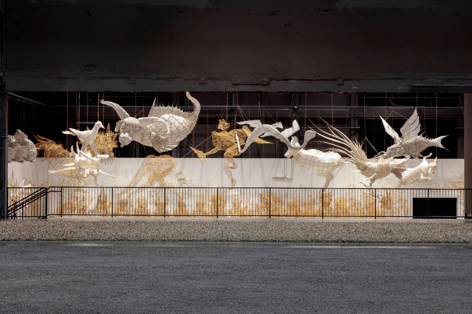 Vista de instalación de Ai Weiwei: Ciclo de vida en la Fundación de Arte Marciano. Imagen de Joshua White / JWPictures.com, cortesía de Marciano Art Foundation