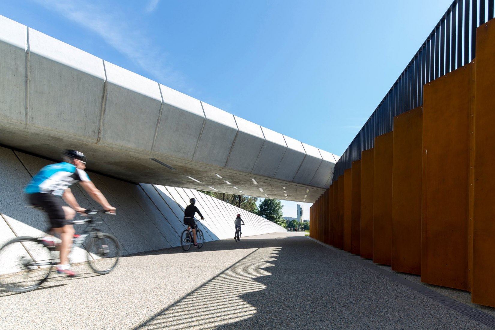 Paso Bowen Place por Spackman Mossop Michaels, Canberra, Australia. Fotografía © Brett Boardman/Spackman Mossop Michaels