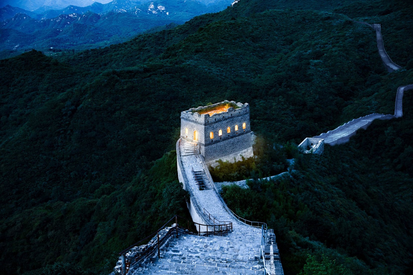 A Night on the Great Wall of China, Courtesy of Airbnb. Image courtesy of Airbnb