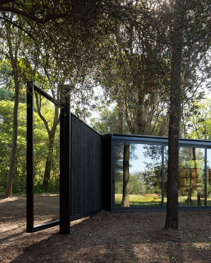Archipelago Pavilion Author Houses by Alarcia Ferrer Arquitectos. Photograph by Javier Agustín Rojas.