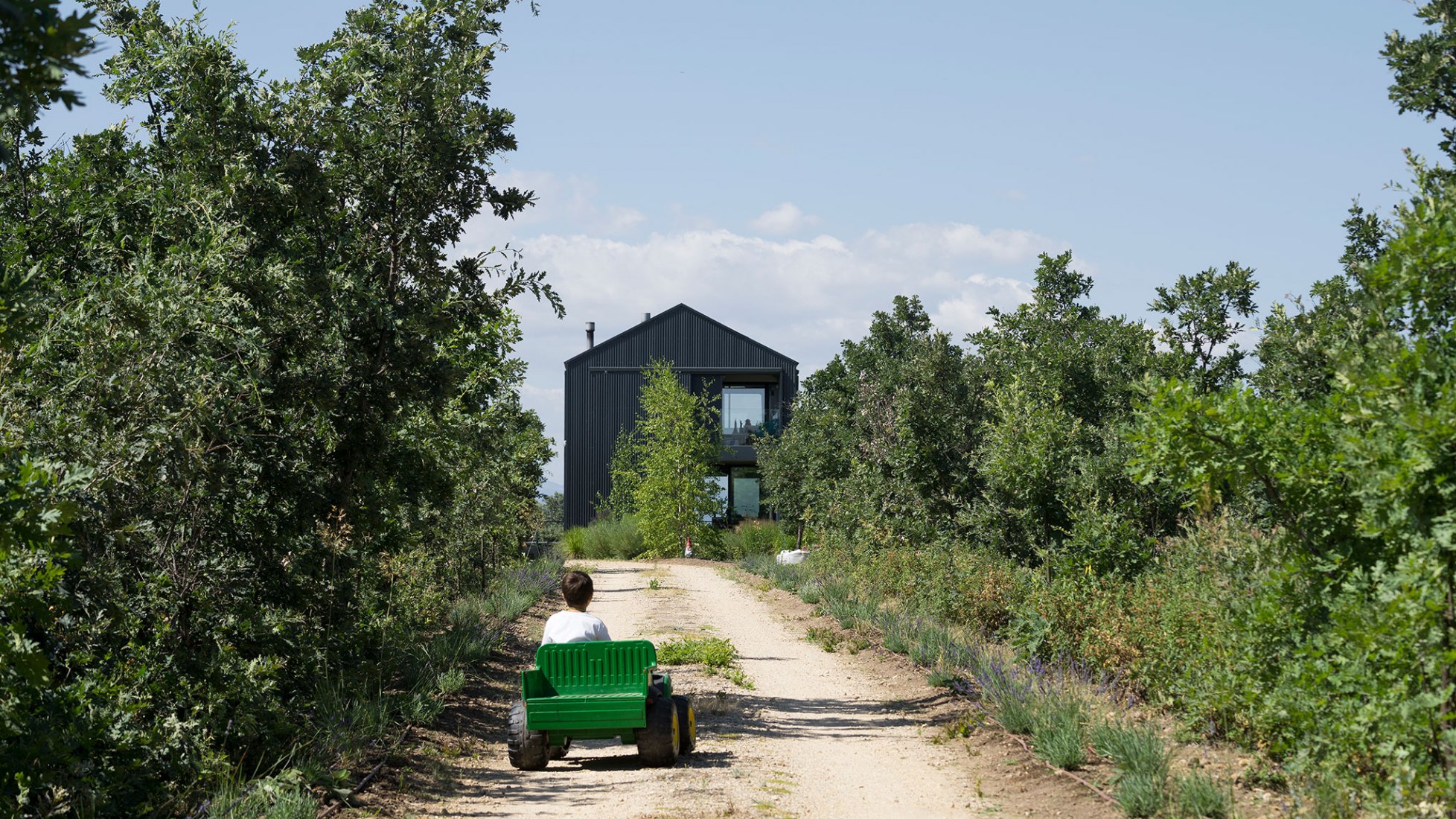 Granero House by Alberich-Rodríguez Arquitectos. Photograph by Imagen Subliminal