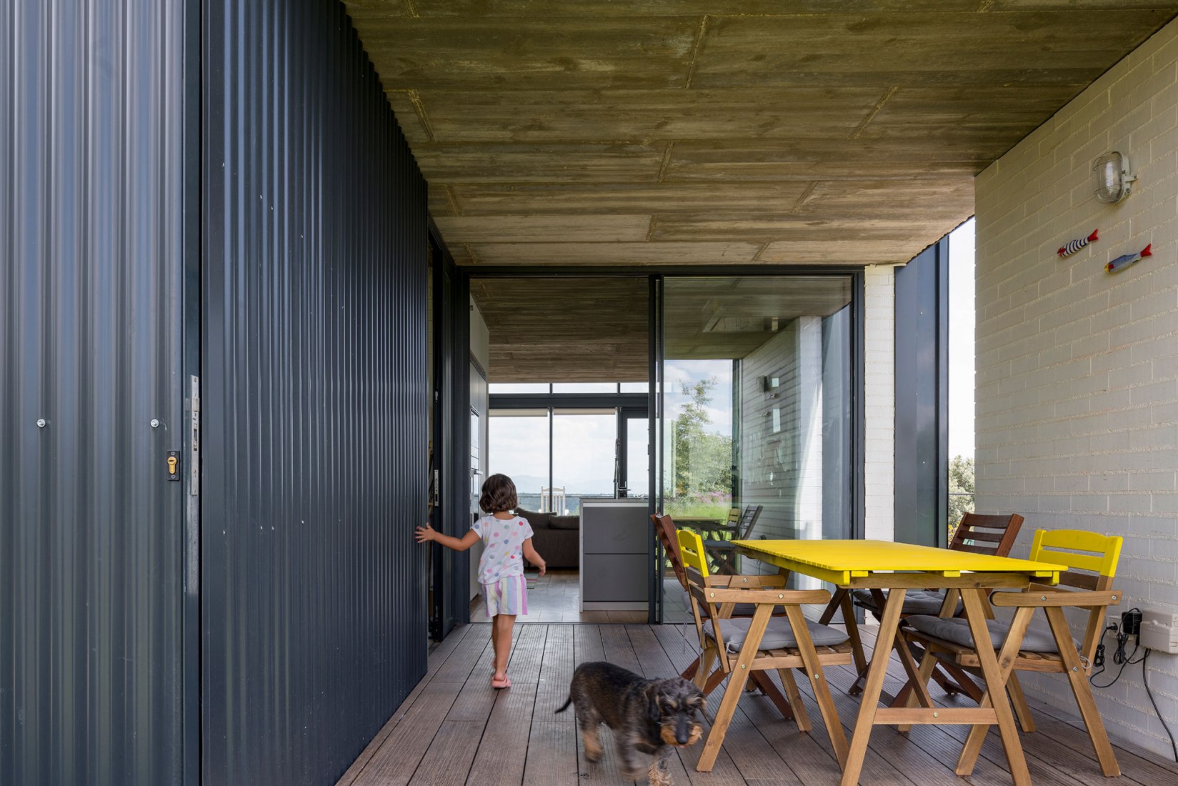 Granero House by Alberich-Rodríguez Arquitectos. Photograph by Imagen Subliminal