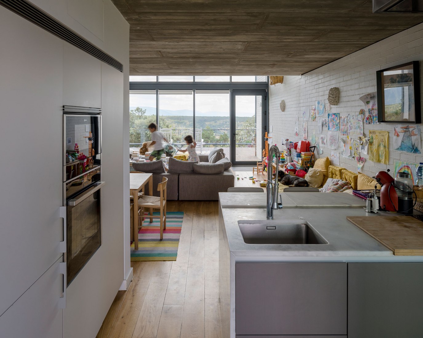Granero House by Alberich-Rodríguez Arquitectos. Photograph by Imagen Subliminal