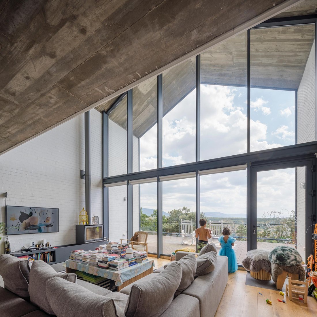 Granero House by Alberich-Rodríguez Arquitectos. Photograph by Imagen Subliminal