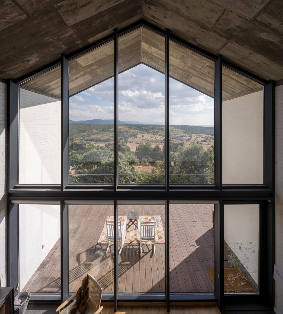 Granero House by Alberich-Rodríguez Arquitectos. Photograph by Imagen Subliminal
