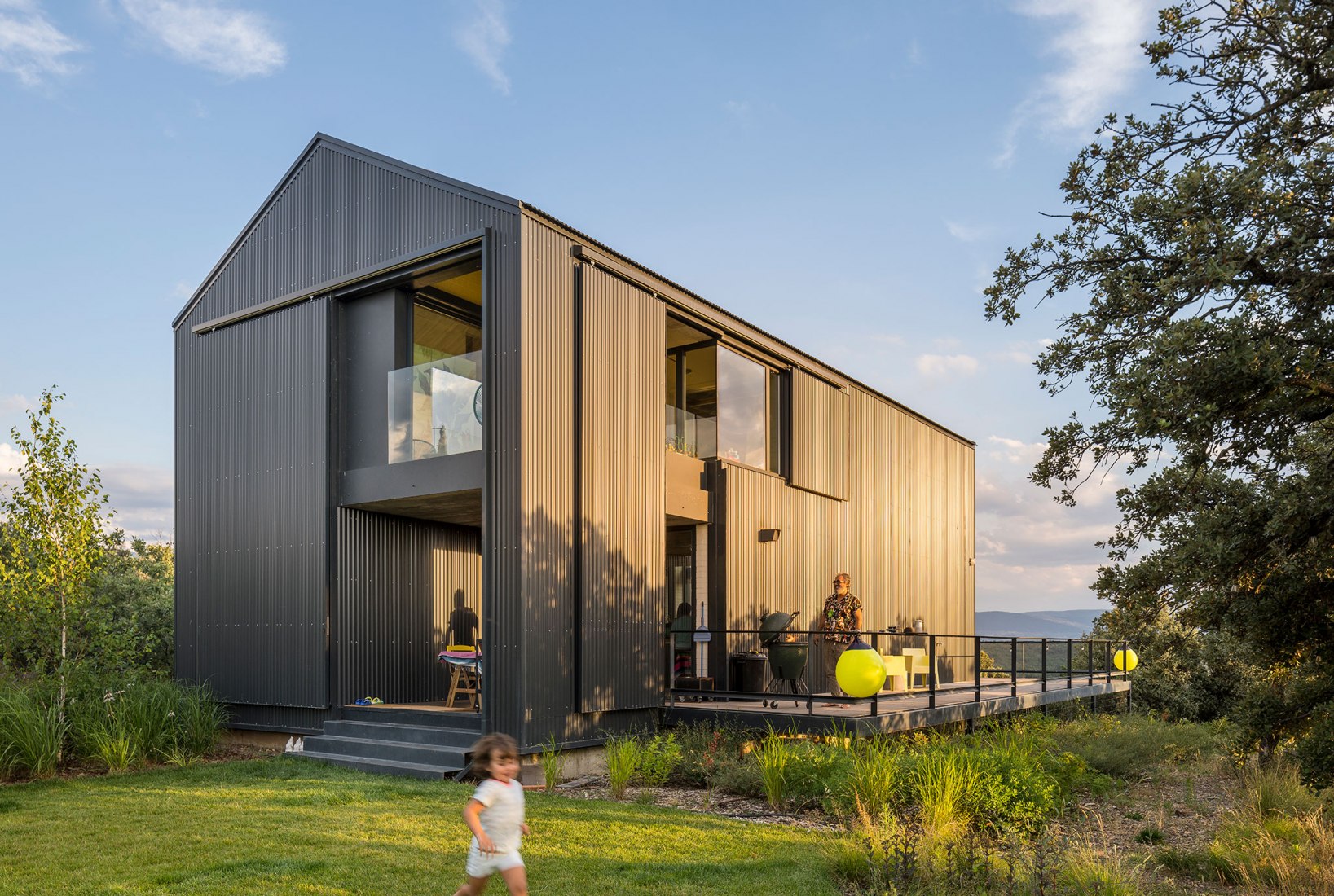 Granero House by Alberich-Rodríguez Arquitectos. Photograph by Imagen Subliminal