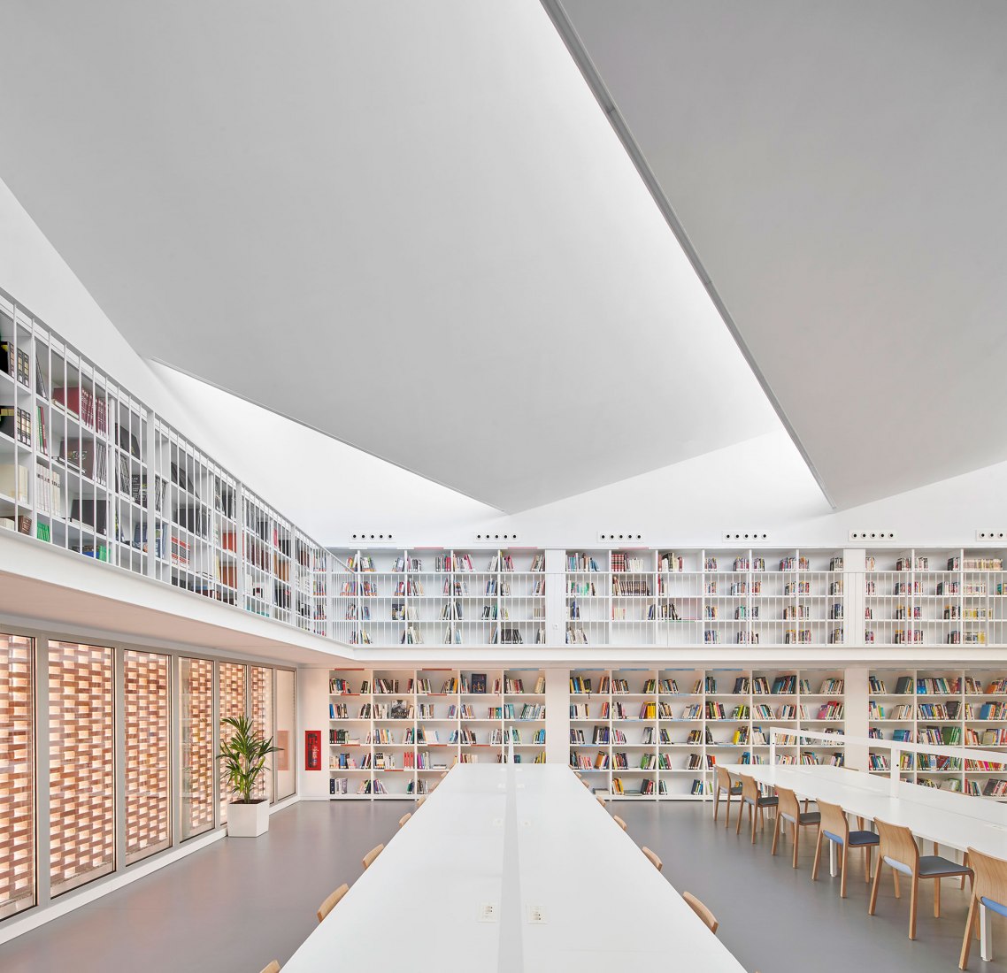 Renovation of the House of Culture as a Municipal Library and Theater ...