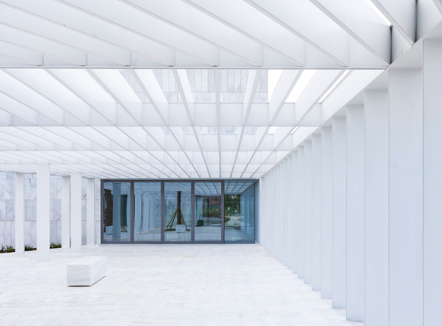 Headquarters and Auditorium for the University of Málaga by alcolea+tárrago / Roberto Ercilla. Photograph by Javier Callejas. 