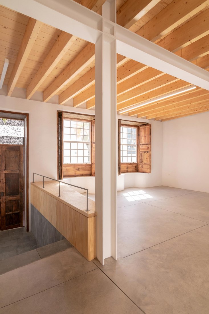 House of the "diablos locos" by Alejandro Beautell. Photograph by Flavio Dorta