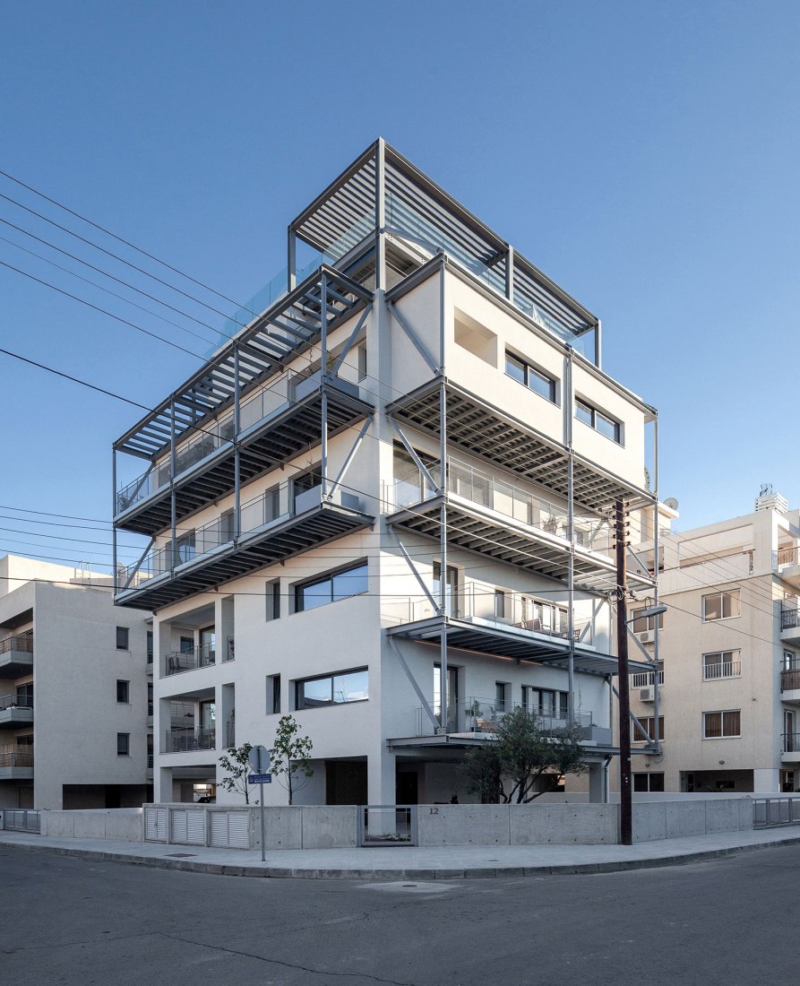 ZIO apartment block by Alexis Papadopoulos Architectural Practice. Photograph by Creative Photo Room.
