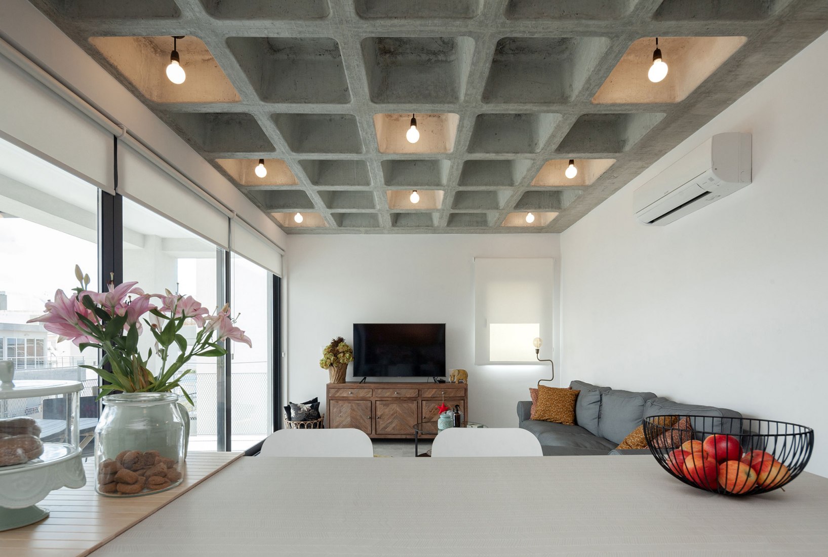 Bloque de apartamentos ZIO por Alexis Papadopoulos Architectural Practice. Fotografía por Creative Photo Room.