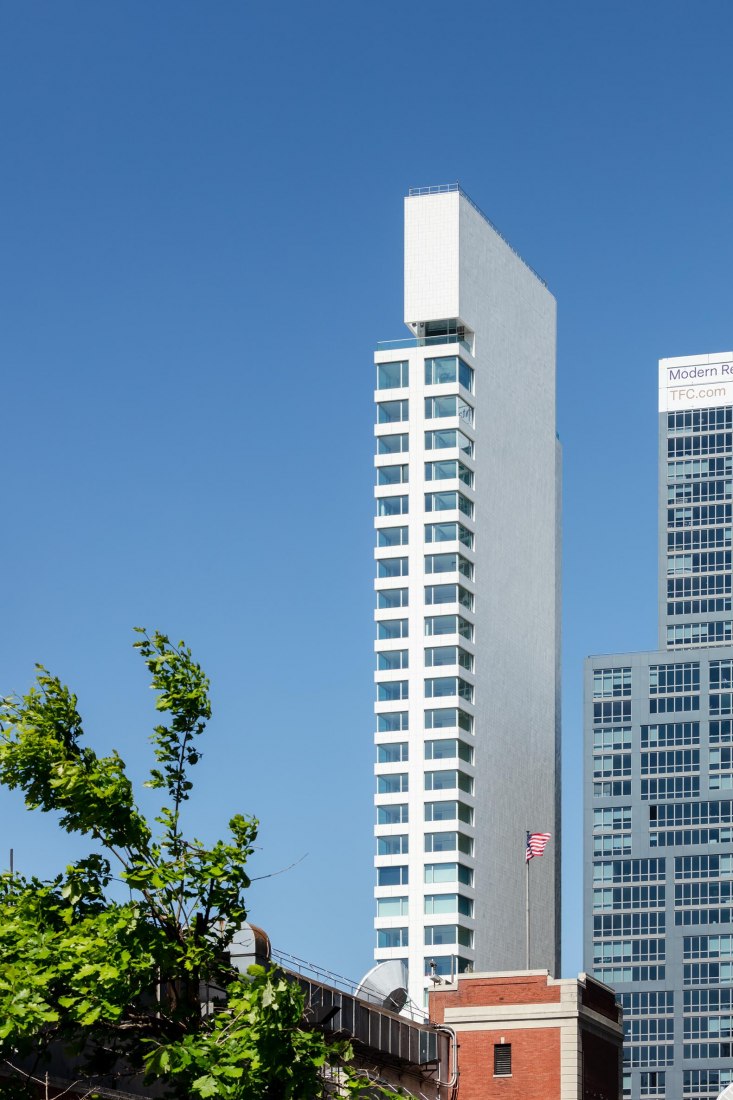 Alvaro Siza completes 611 West 56th Street Tower. Photograph by João Morgado