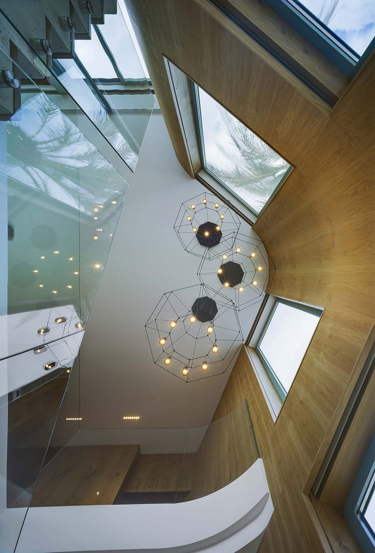 A Room at 3 meters by WOHA by Antonio Maciá. Photograph by David Frutos