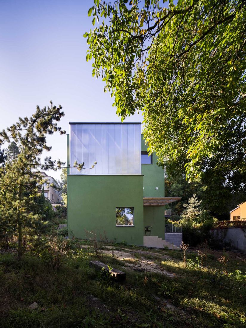 Green House by Aoc architekti. Photograph by Studio Flusser.