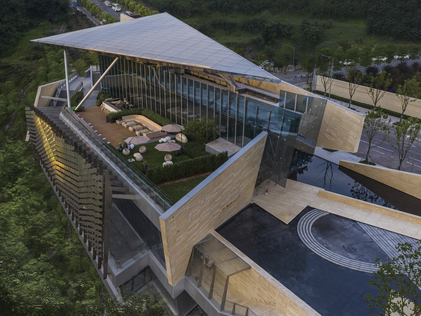 Oficina de ventas de CRCC Chongqing City Park por aoe. Fotografía por Huang Ligang