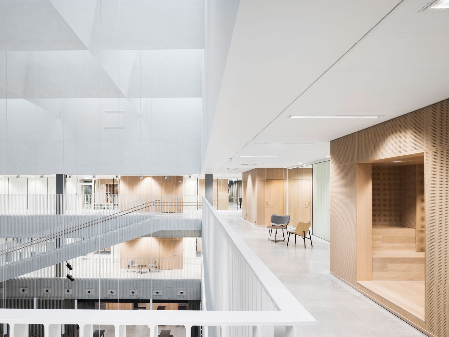 Jätkäsaari School by AOR Architects. Photograph by Kuvatoimisto Kuvio.