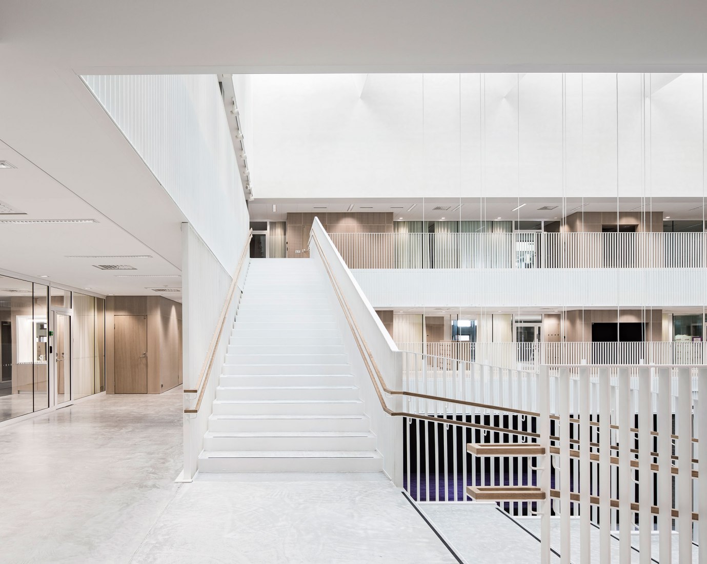Jätkäsaari School by AOR Architects. Photograph by Kuvatoimisto Kuvio.