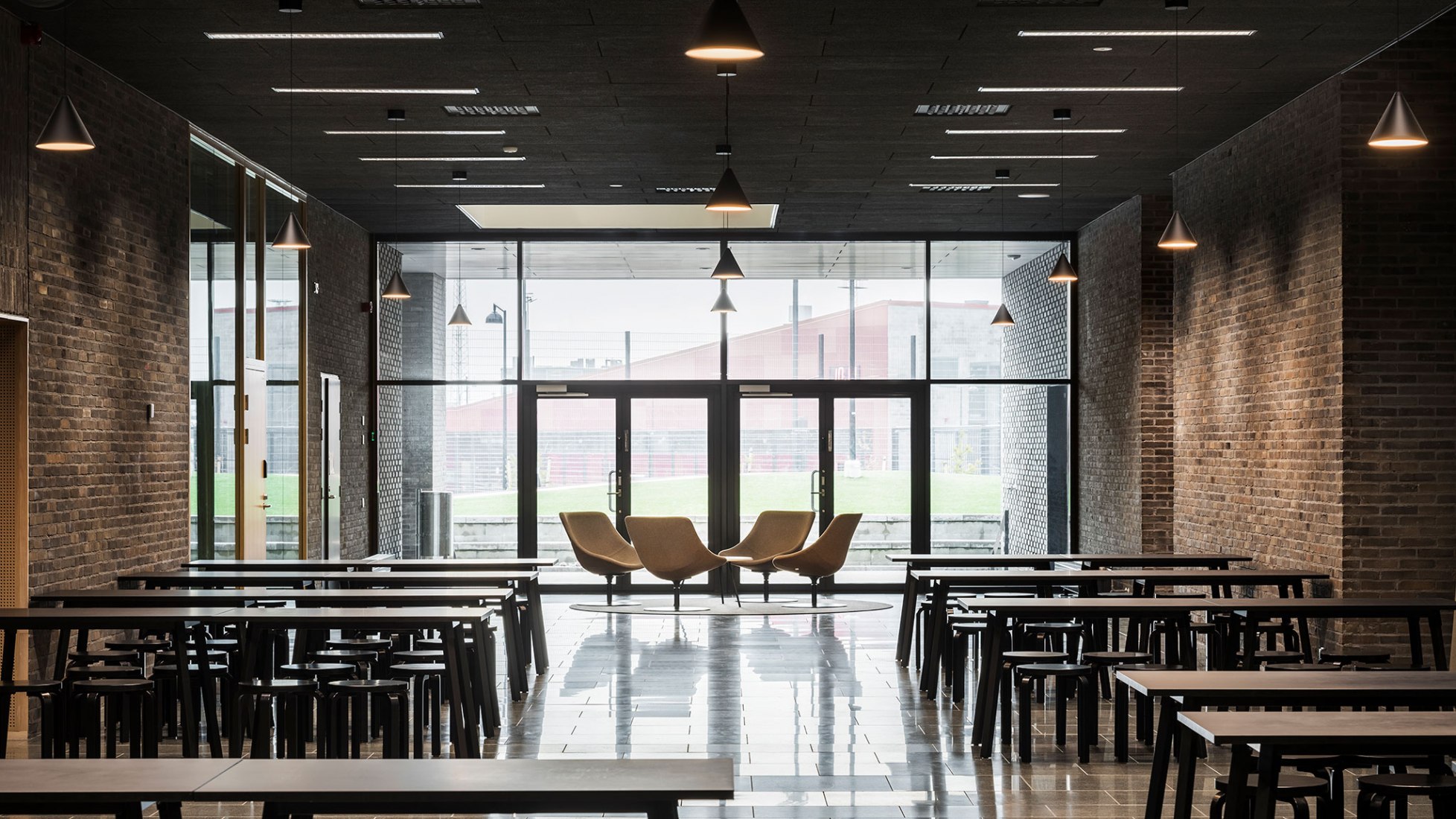 Jätkäsaari School by AOR Architects. Photograph by Kuvatoimisto Kuvio.