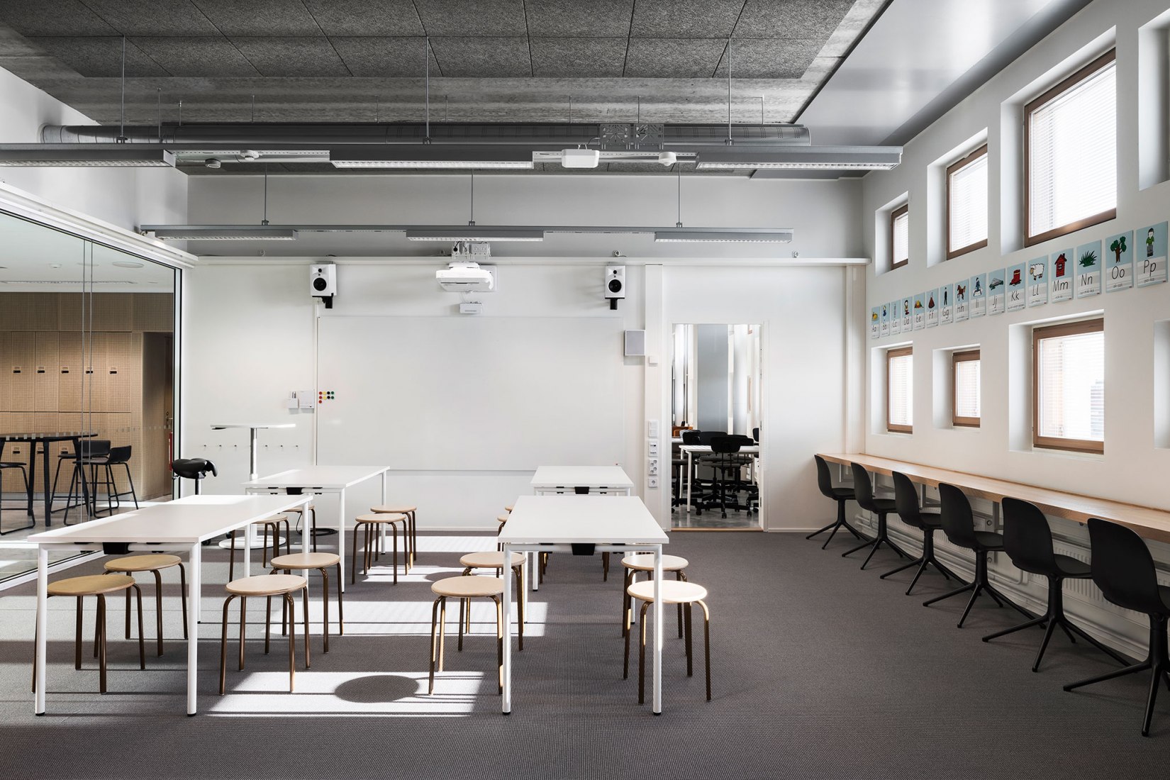 Jätkäsaari School by AOR Architects. Photograph by Kuvatoimisto Kuvio.