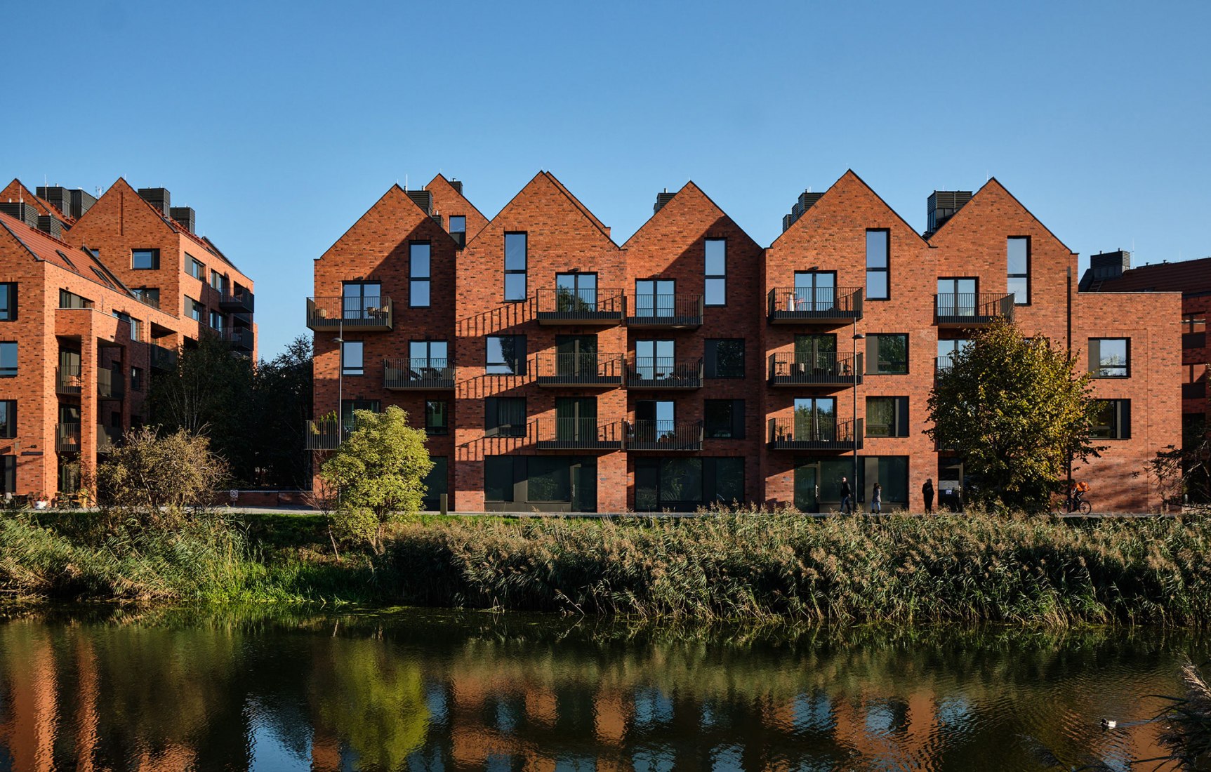 Riverview by APA Wojciechowski Architekci. Photograph by Rafał Kłos.