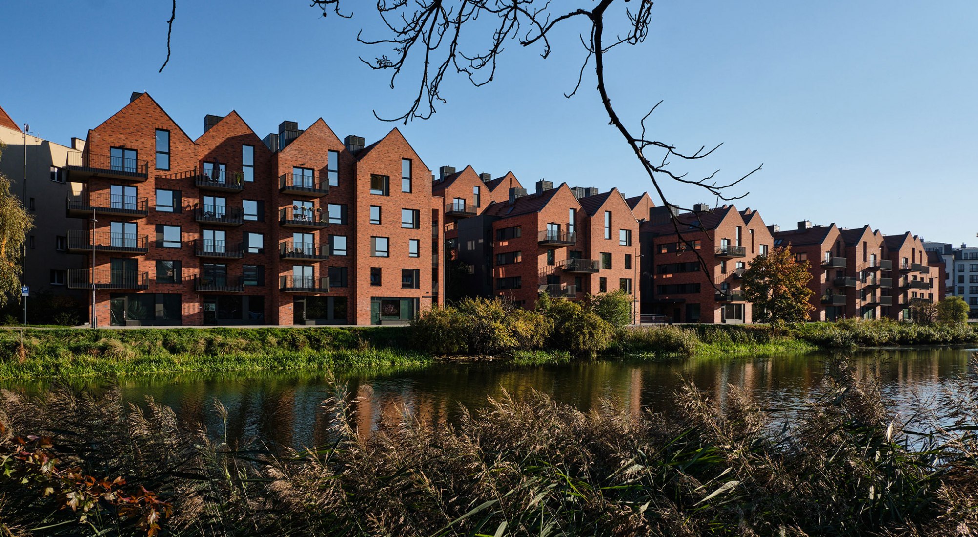 Riverview by APA Wojciechowski Architekci. Photograph by Rafał Kłos.