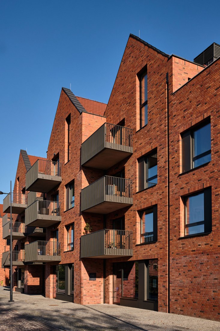 Riverview by APA Wojciechowski Architekci. Photograph by Rafał Kłos.