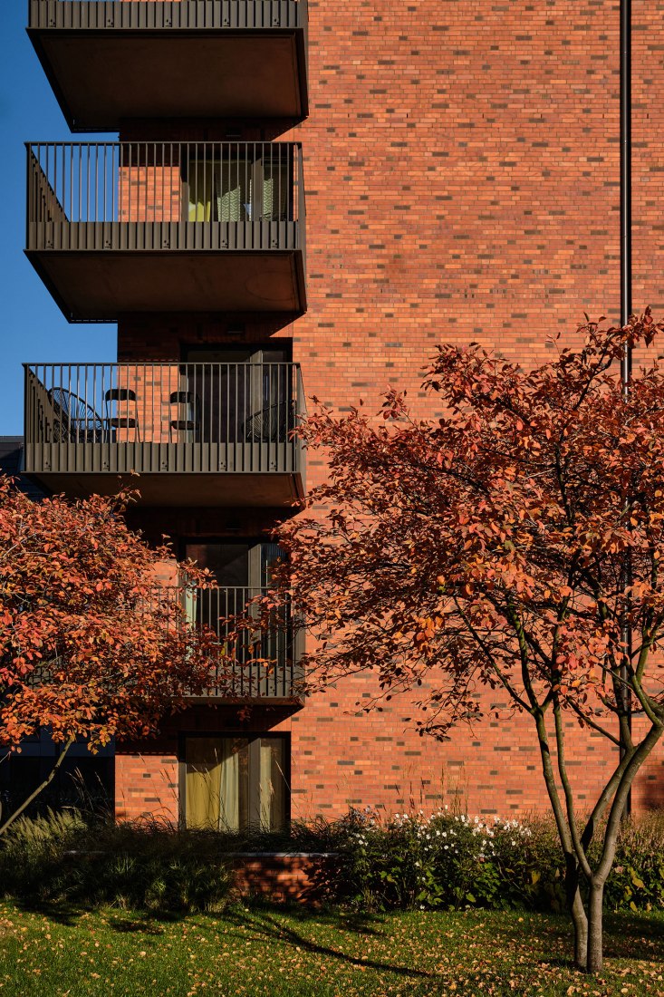 Riverview by APA Wojciechowski Architekci. Photograph by Rafał Kłos.