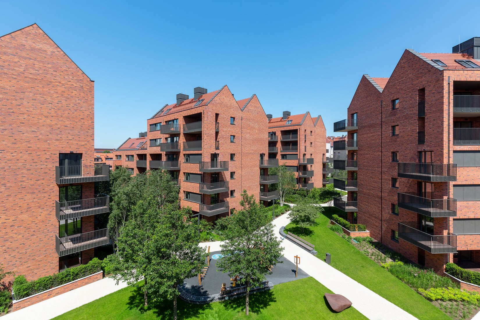 Riverview by APA Wojciechowski Architekci. Photograph by Aleksander Małachowski.