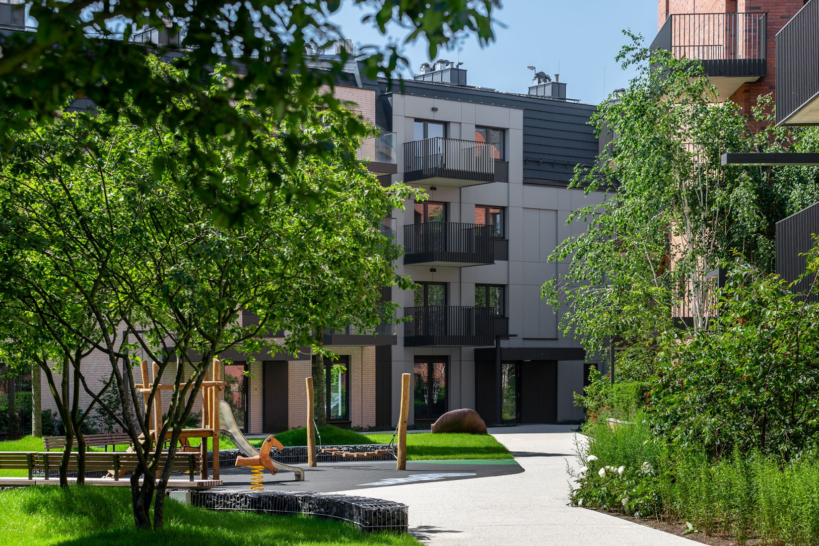 Riverview by APA Wojciechowski Architekci. Photograph by Aleksander Małachowski.