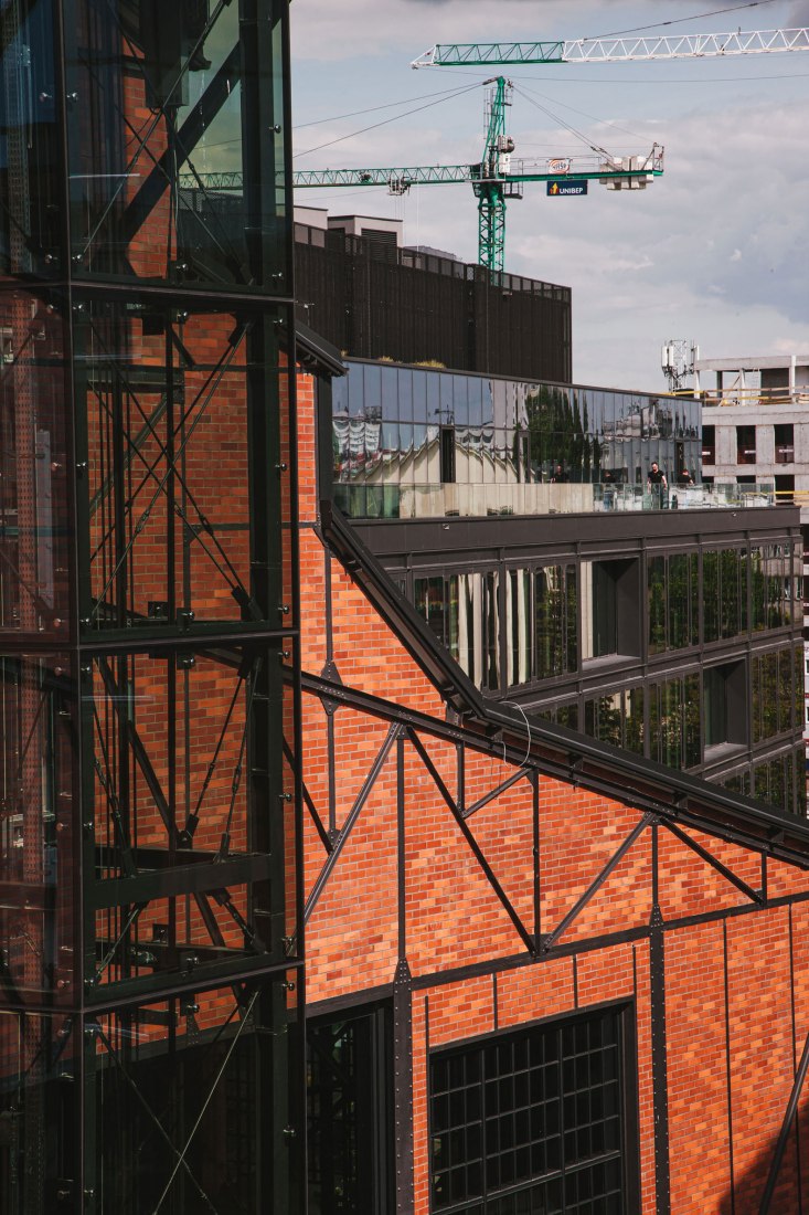 Elektrownia Powiśle by APA Wojciechowski Architekci. Photograph by Minus Osiem.