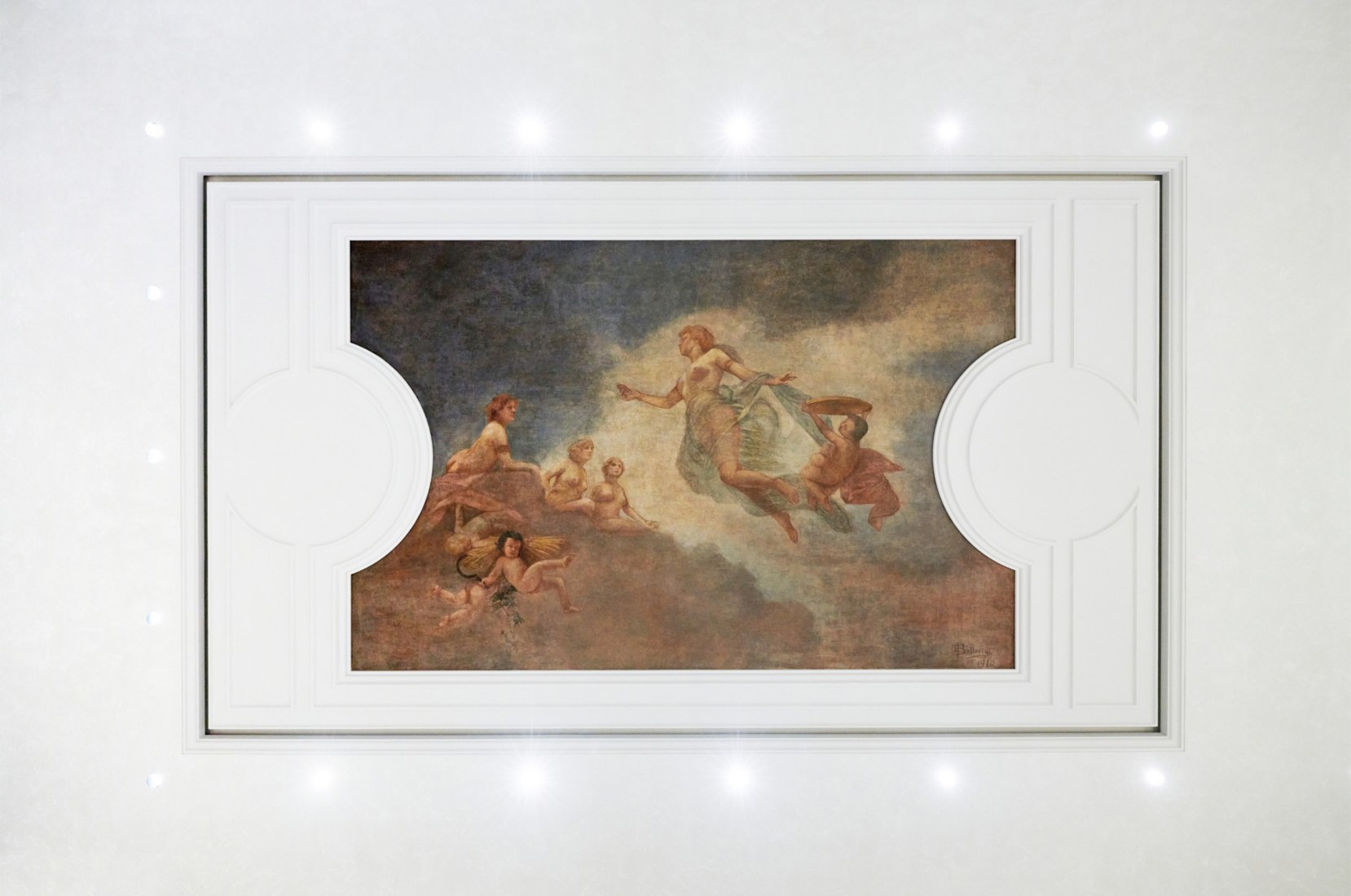 The teams were also able to revive and integrate Fabio Cipolla’s “Dawn” and Ettore Ballerini’s “Dusk,” two large ceiling paintings that date back to the early 1900s. Apple Store, Via Del Corso, Rome. Photo courtesy of Apple.