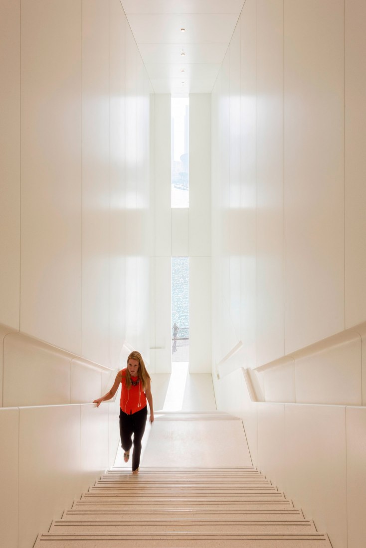 Staircase. Apple Dubai Mall by Foster + Partners. Photograph © Nigel Young, Foster + Partners.