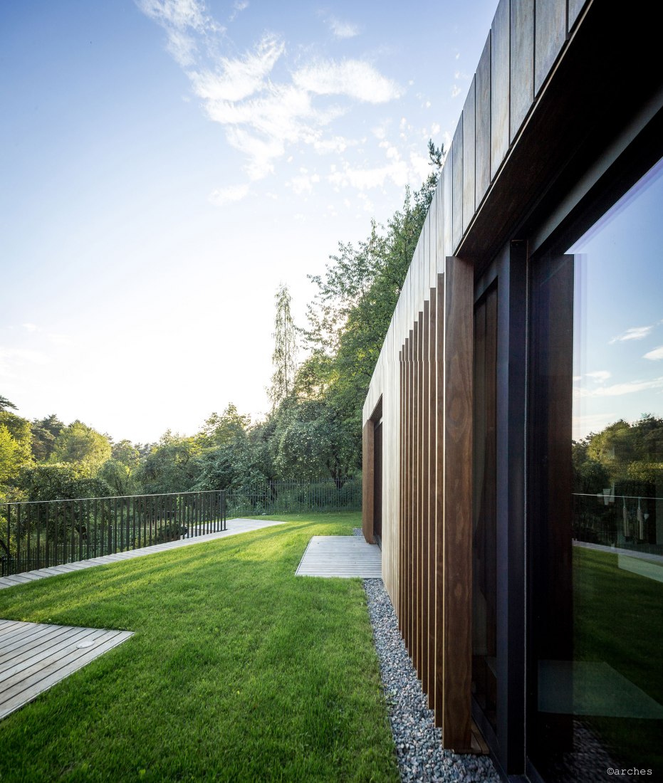 Valley Villa by arches. Photograph by Norbert Tukaj © arches