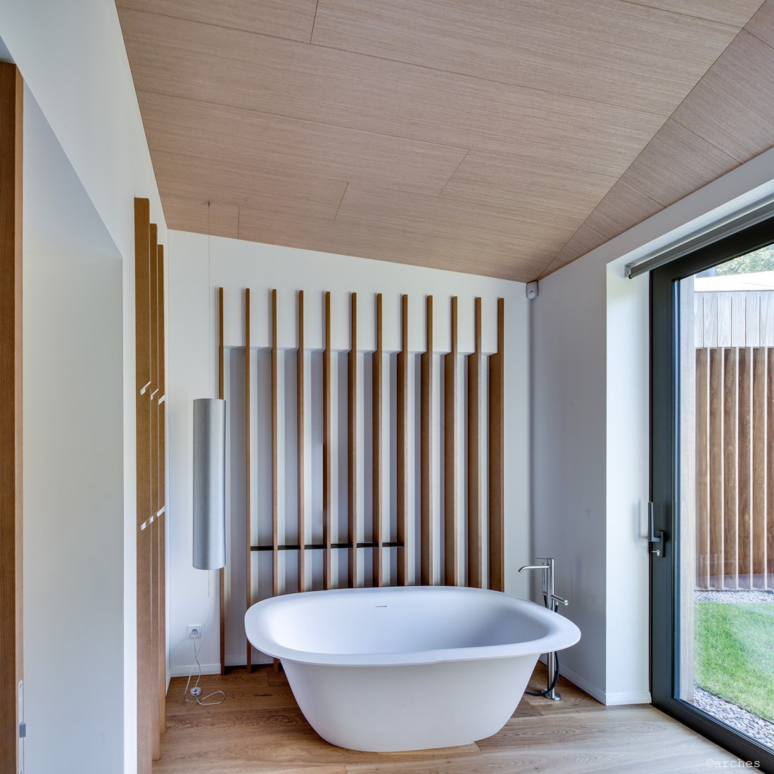 Valley Villa by arches. Photograph by Norbert Tukaj © arches