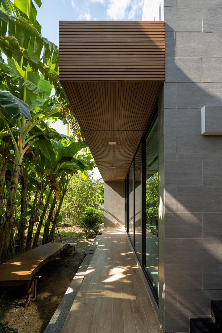Phutthamonthon-Y House by Archimontage Design Fields Sophisticated. Photograph by Beer Singnoi