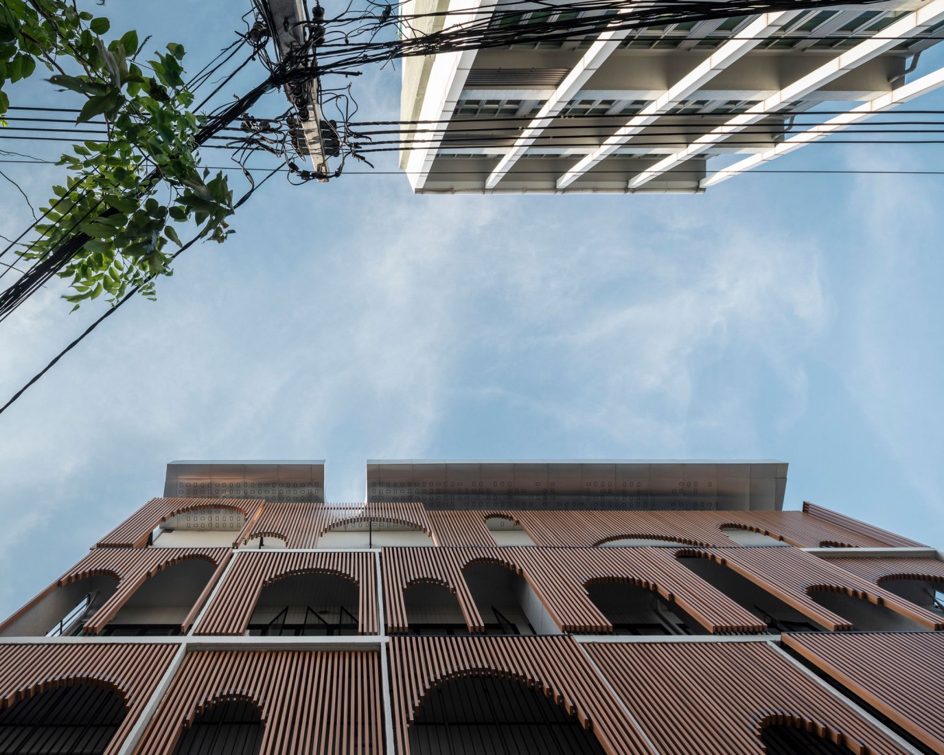 Vibhavadi Office by Archimontage Design Fields Sophisticated. Photograph by Chalermwat Wongchompoo | Sofography.