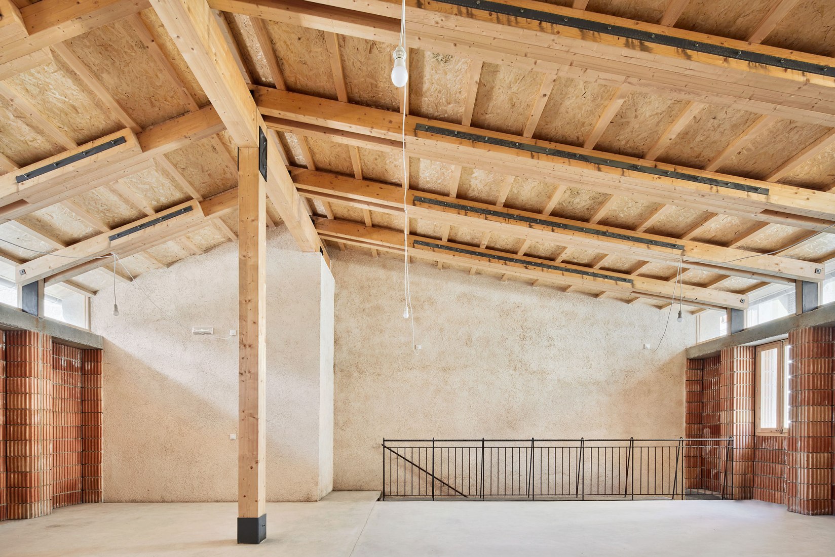 Archivo Municipal by Aulets Arquitectes. Photograph © José Hevia.