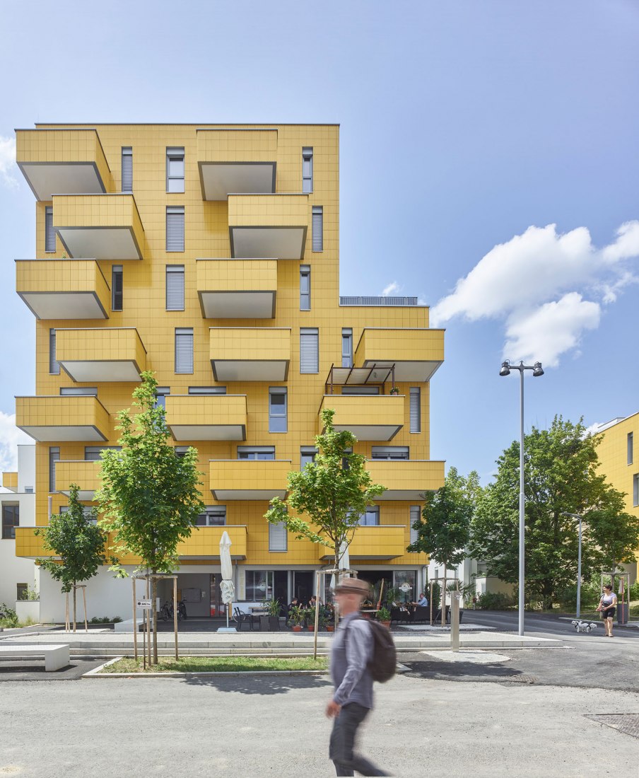 The Sunflower Houses by Arenas Basabe Palacios Architects. Photograph by Kurt Hoerbst.