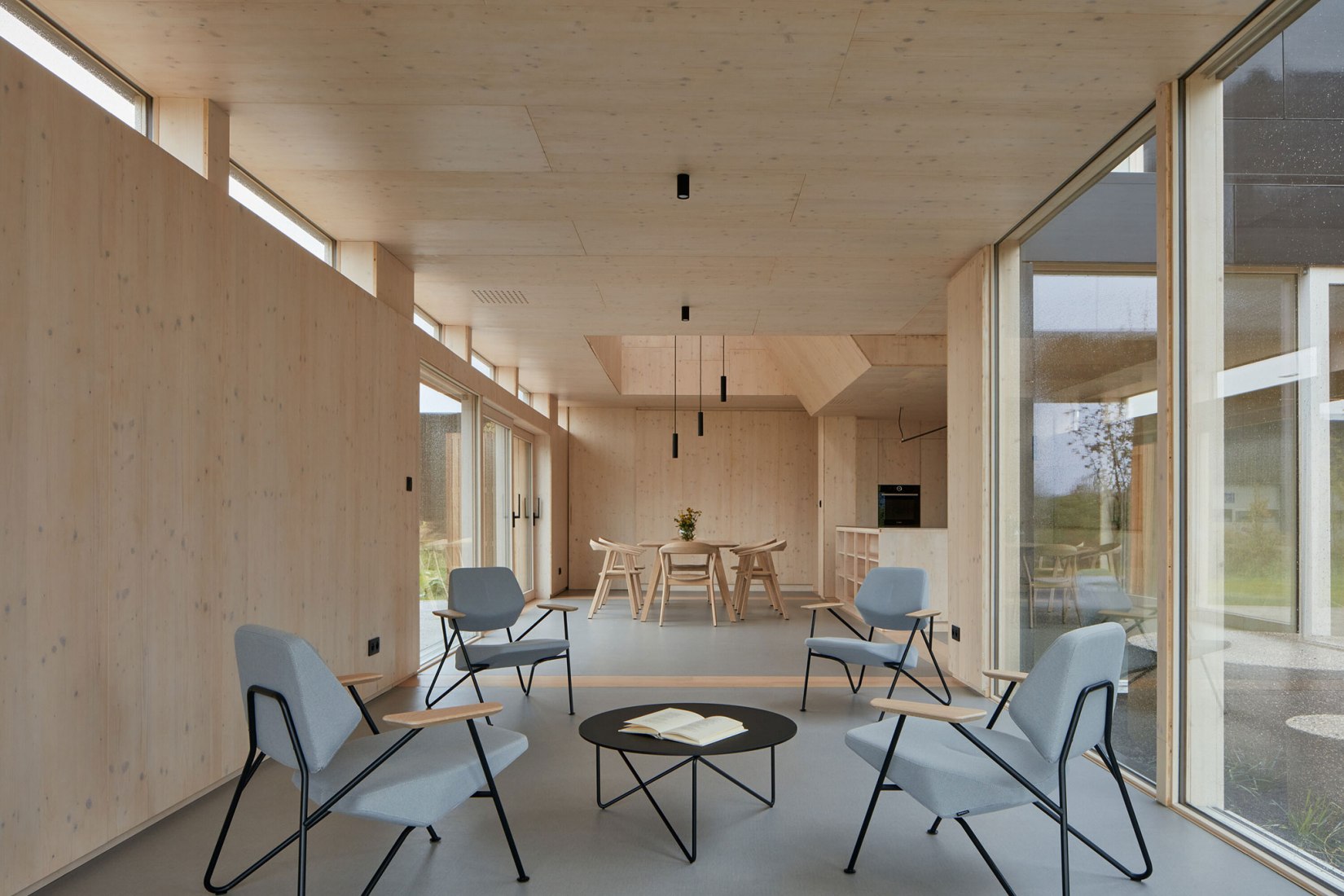 Warm Nest by Ark-shelter and ARCHEKTA. Photography by BoysPlayNice.