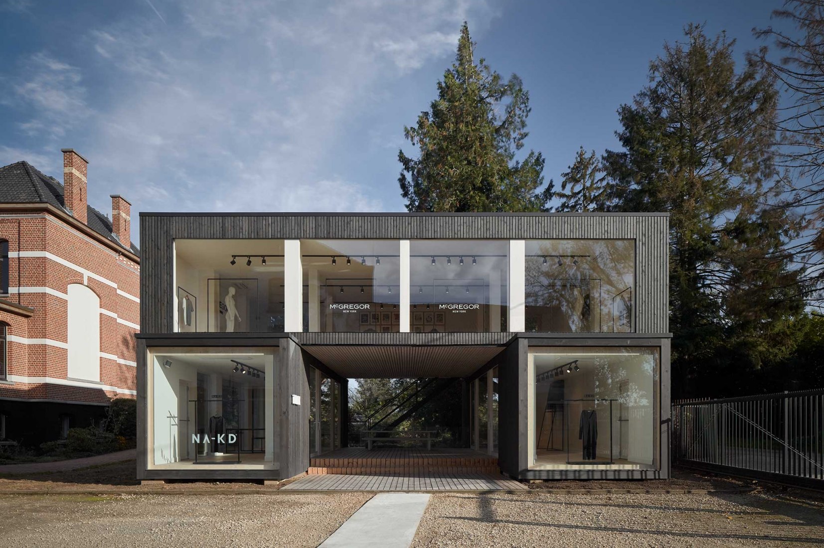ARK – showroom for GAB by Ark-shelter. Photograph by BoysPlayNice