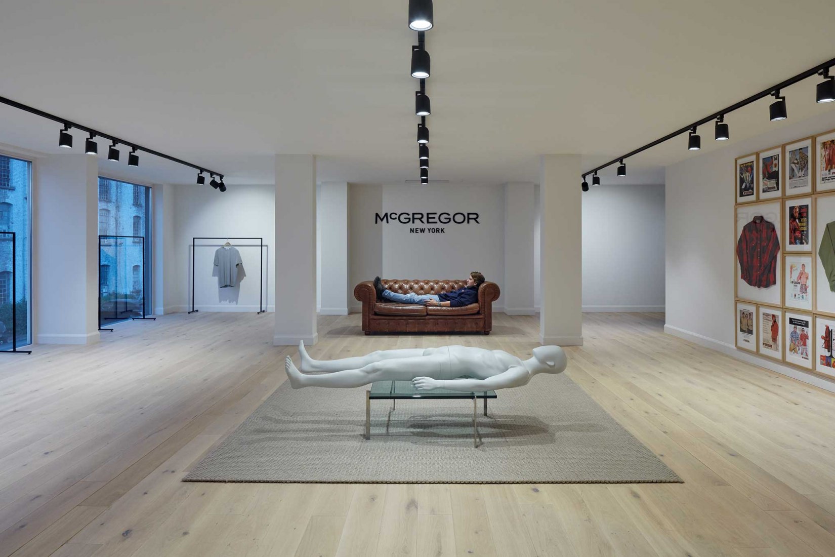 ARK – showroom for GAB by Ark-shelter. Photograph by BoysPlayNice