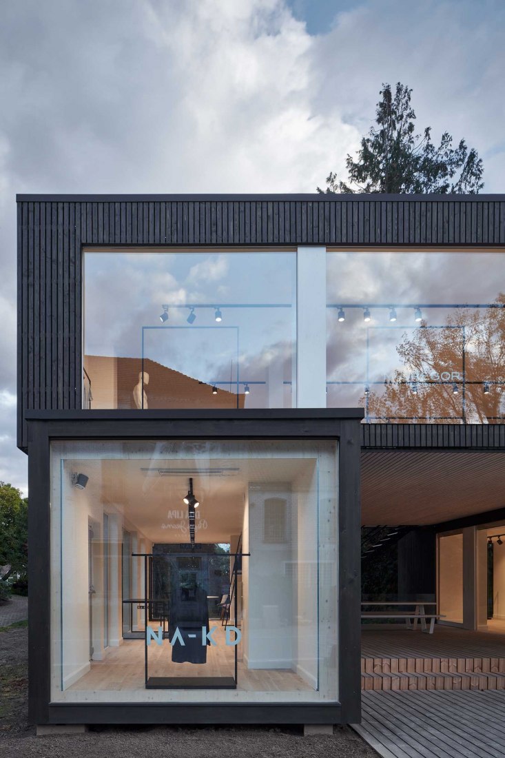 ARK – showroom for GAB by Ark-shelter. Photograph by BoysPlayNice