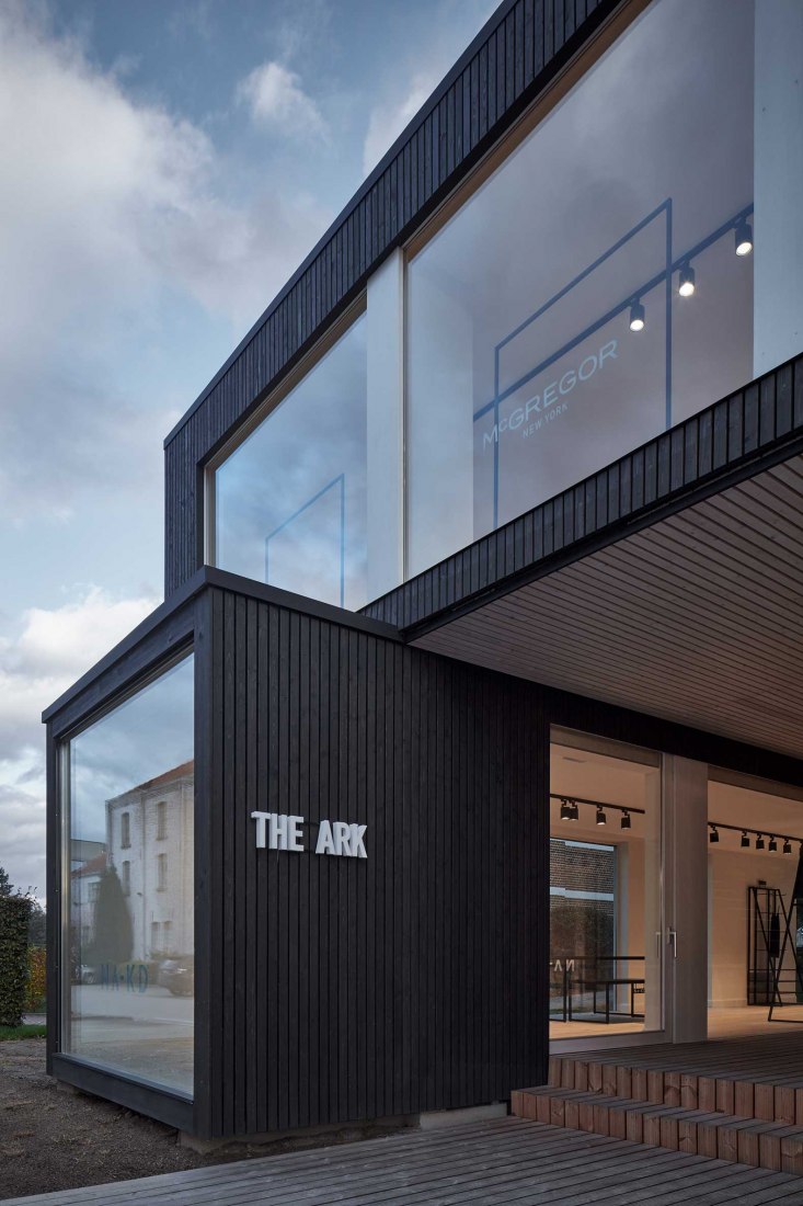 ARK – showroom for GAB by Ark-shelter. Photograph by BoysPlayNice