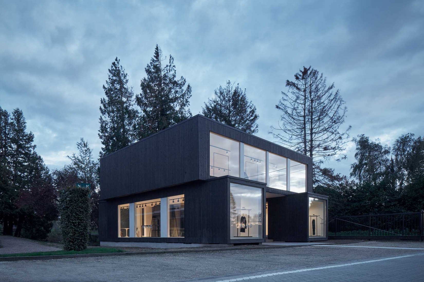 ARK – showroom for GAB by Ark-shelter. Photograph by BoysPlayNice