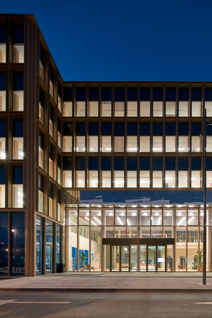 In’Cube, Danone Research & Innovation Centre by Arte Carpentier | The ...